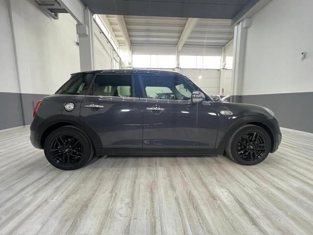 Mini Cooper SD 2.0 Hype