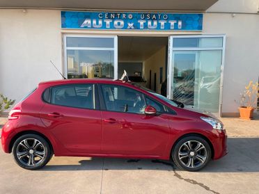 Peugeot 208 1.4 HDi 68 CV 5 porte Allure neopatentati