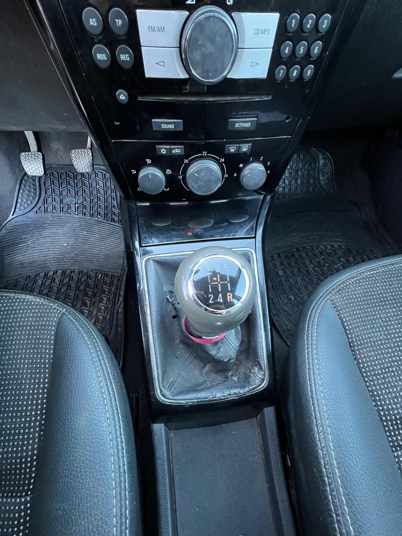 Opel Astra 1.7 CDTI 101CV 5 porte Enjoy