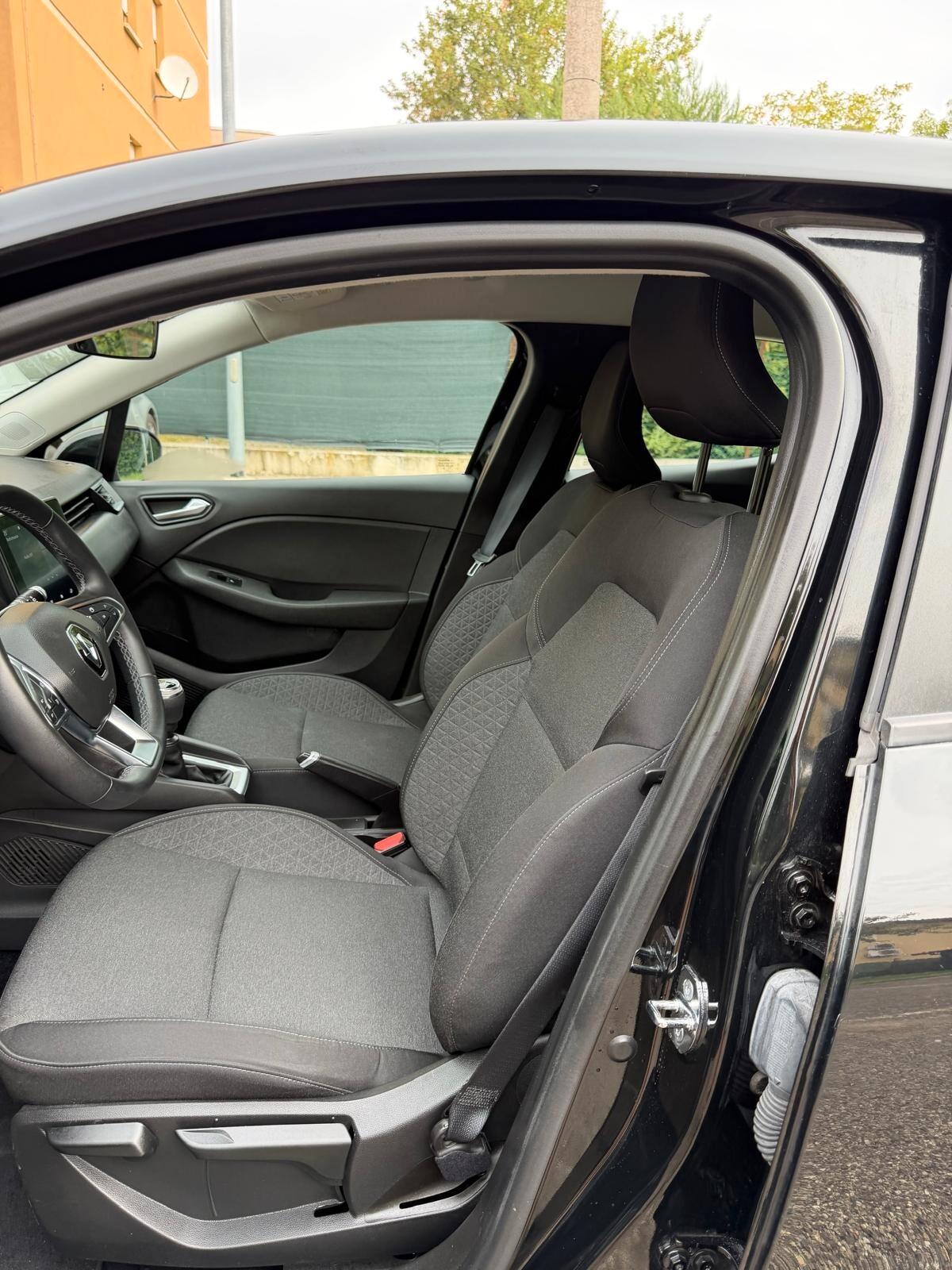 Renault Clio 1.0 tce Gpl - NEOPATENTATI - 12 MESI DI GARANZIA -