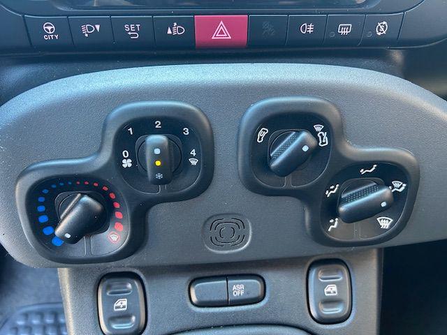 FIAT Panda 1.0 FireFly S&S Hybrid City Life GPL