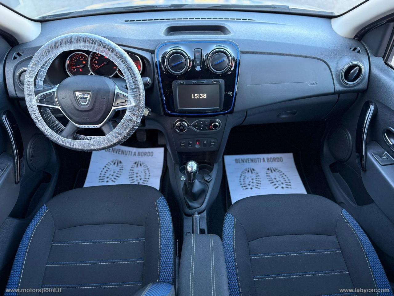 DACIA SanderoStepway1.0TCe100 ECO-G 15th Anniv