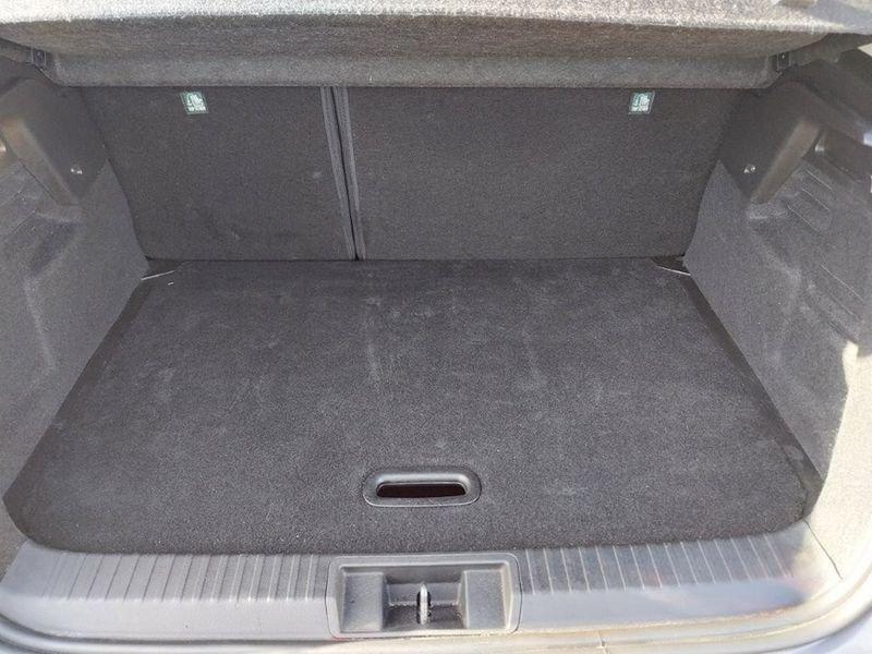 Renault Captur 1.6 E-TECH Hybrid Intens Auto 145cv 1.6 E-Tech hybrid Intens 145cv auto