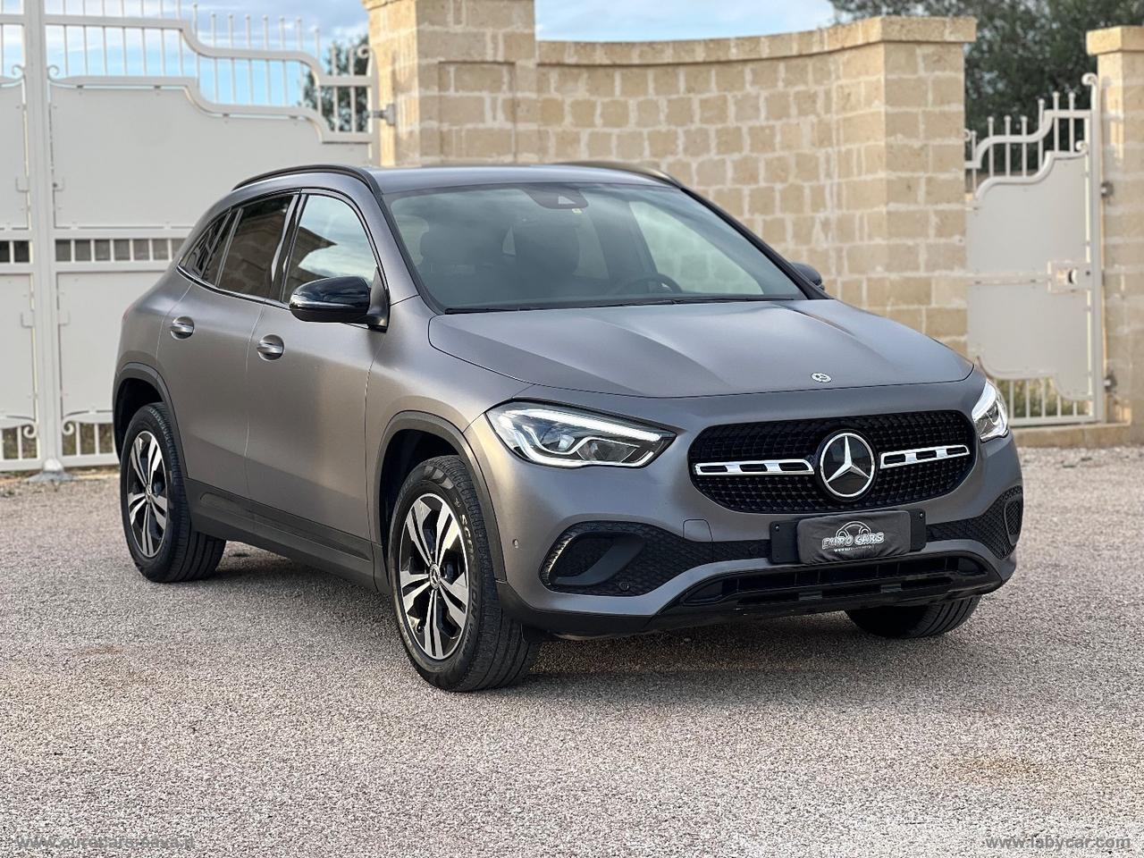 MERCEDES-BENZ GLA 200 d Automatic 4Matic Sport Plus