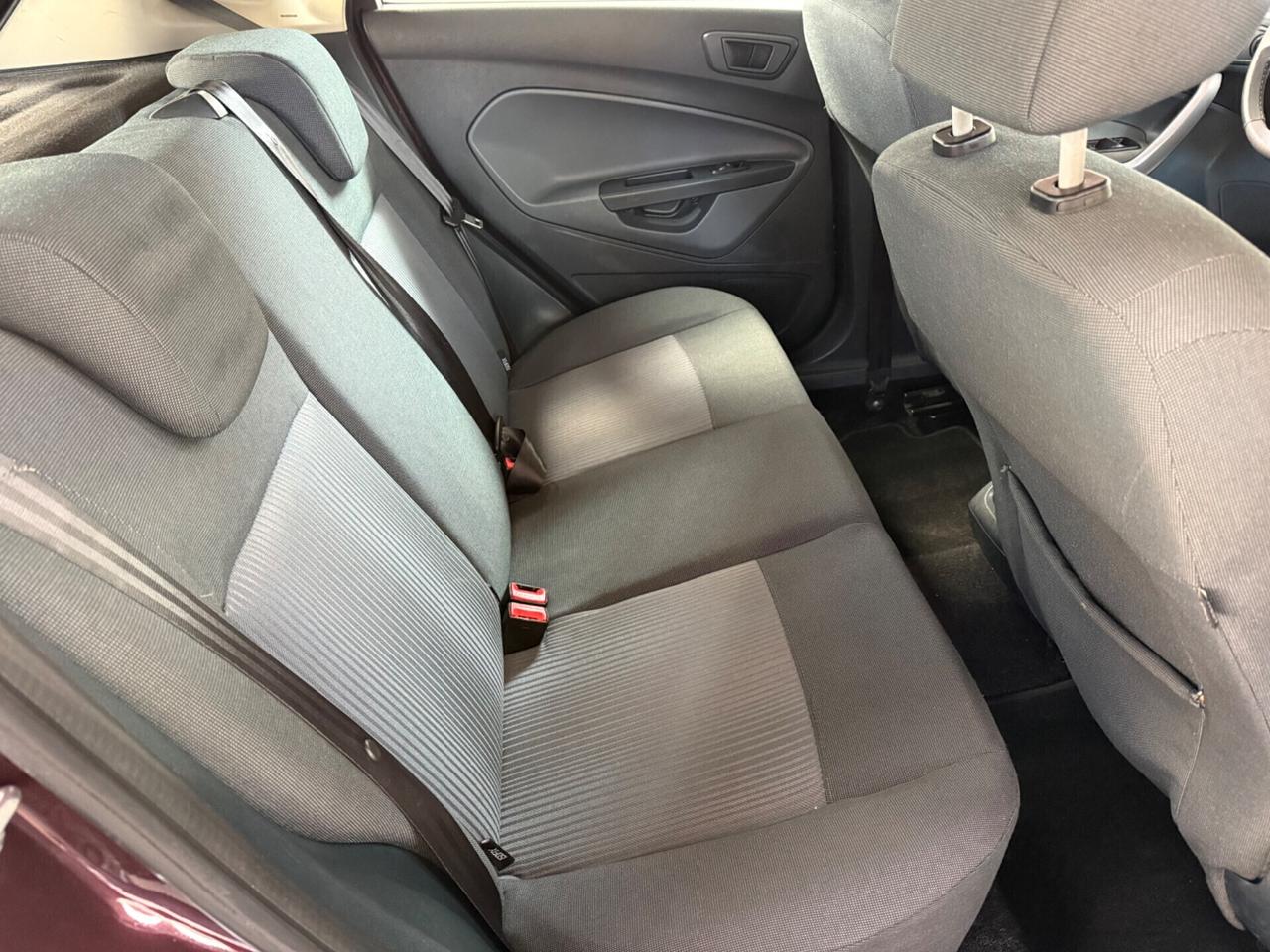 Ford Fiesta 1.4 TDCi 70CV 5 porte - 2011