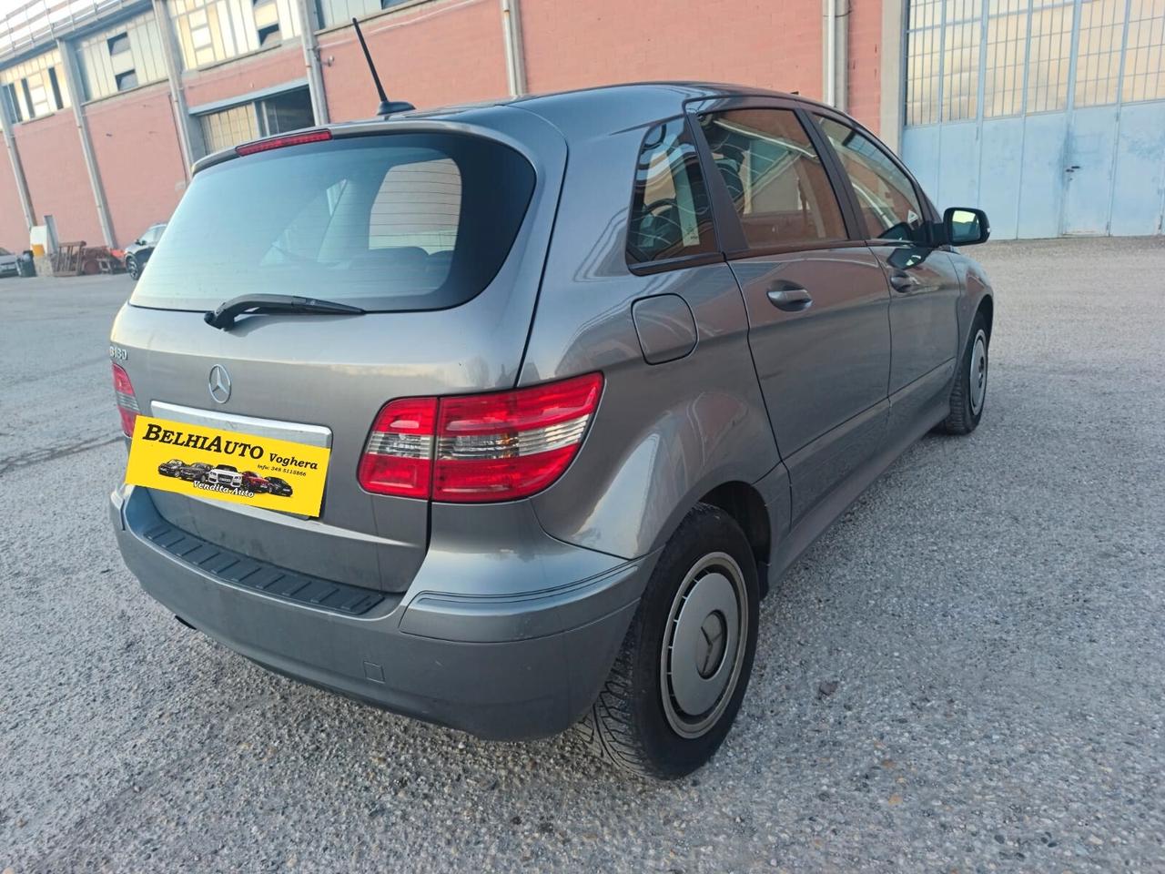 Mercedes-benz B 180 2010----1.7 Benzina
