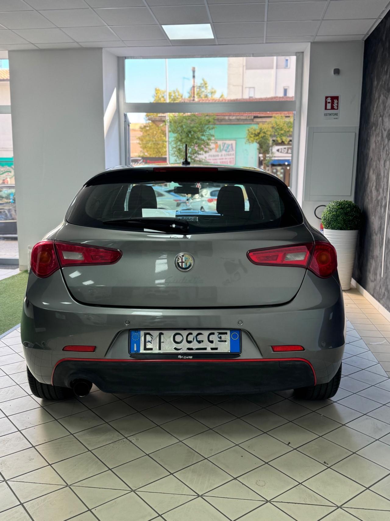 Alfa Romeo Giulietta 1.6 JTDm-2 105 CV Exclusive