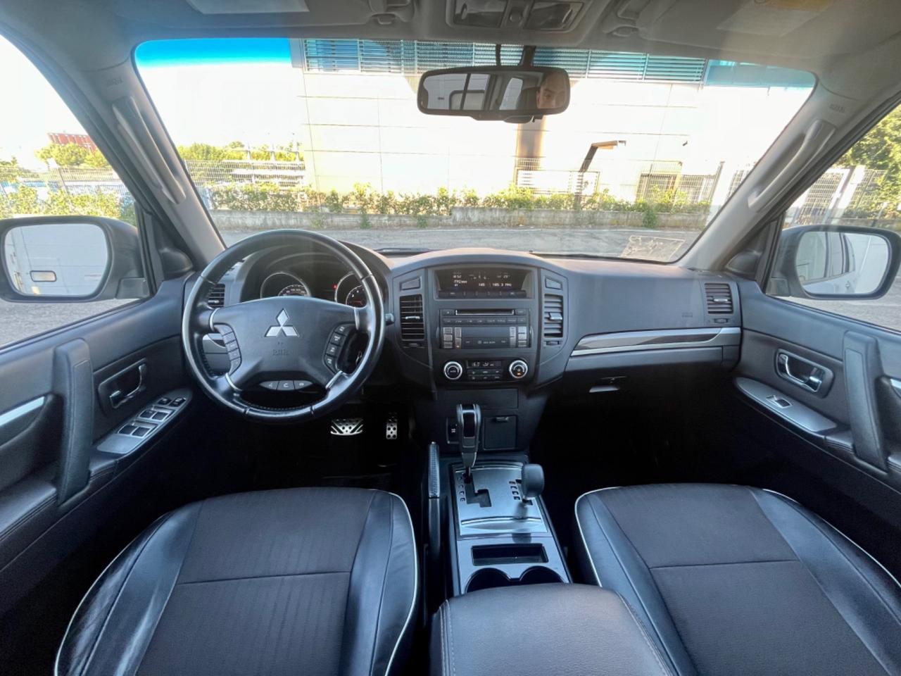 Mitsubishi Pajero 3.2 DI-D aut. Instyle 119.000km 2010 perfetta