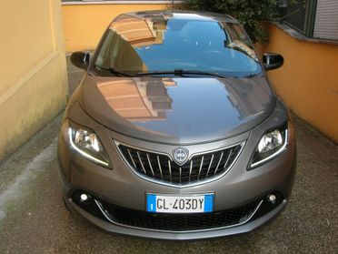 Lancia Ypsilon 1.0 FireFly 5 porte S&S Hybrid Gold