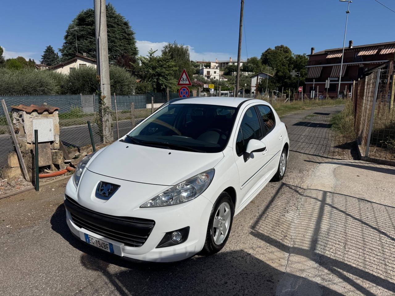 Peugeot 207 1.4 VTi 95CV 5p. XS NEOPATENTATI
