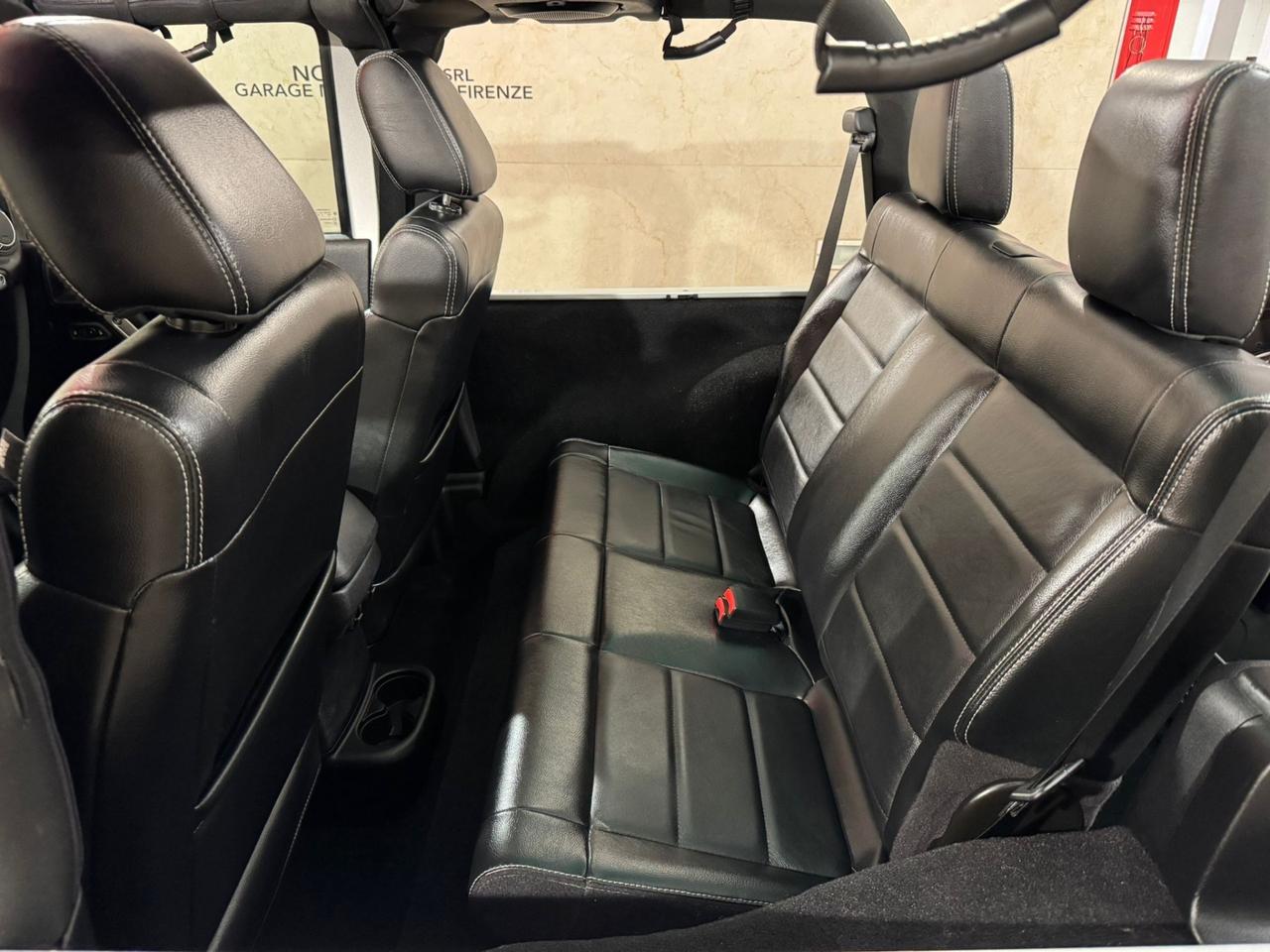 Jeep Wrangler 2.8 CRD DPF Sahara Auto