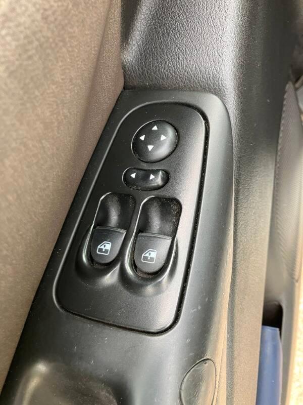 Lancia Ypsilon 1.2 8v Argento