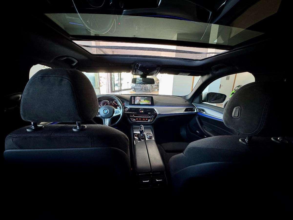 BMW Serie 5 520d Touring Msport