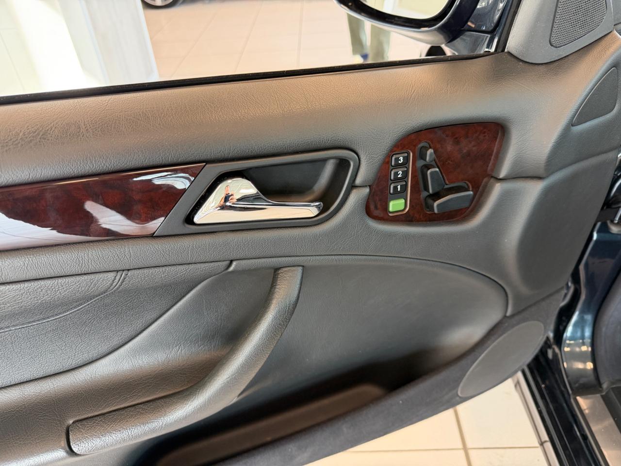 Mercedes-benz CLK 200 Kompressor cat Cabrio Elegance ASI