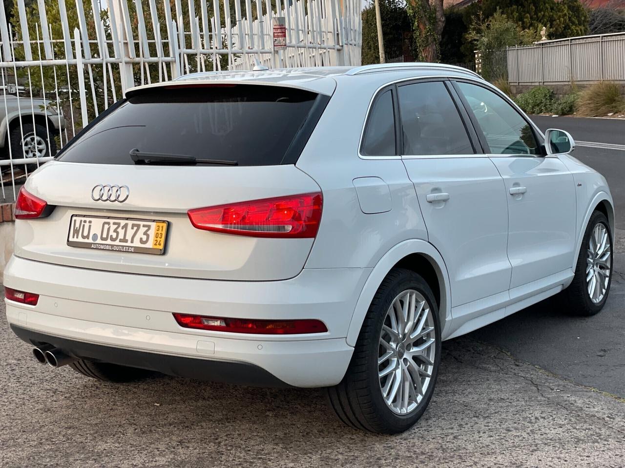 Audi Q3 2.0 TDI 150 CV S Line