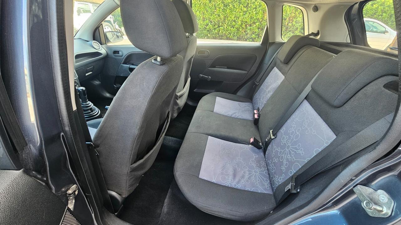 Ford Fiesta 1.4 TDCi 5p. Ghia