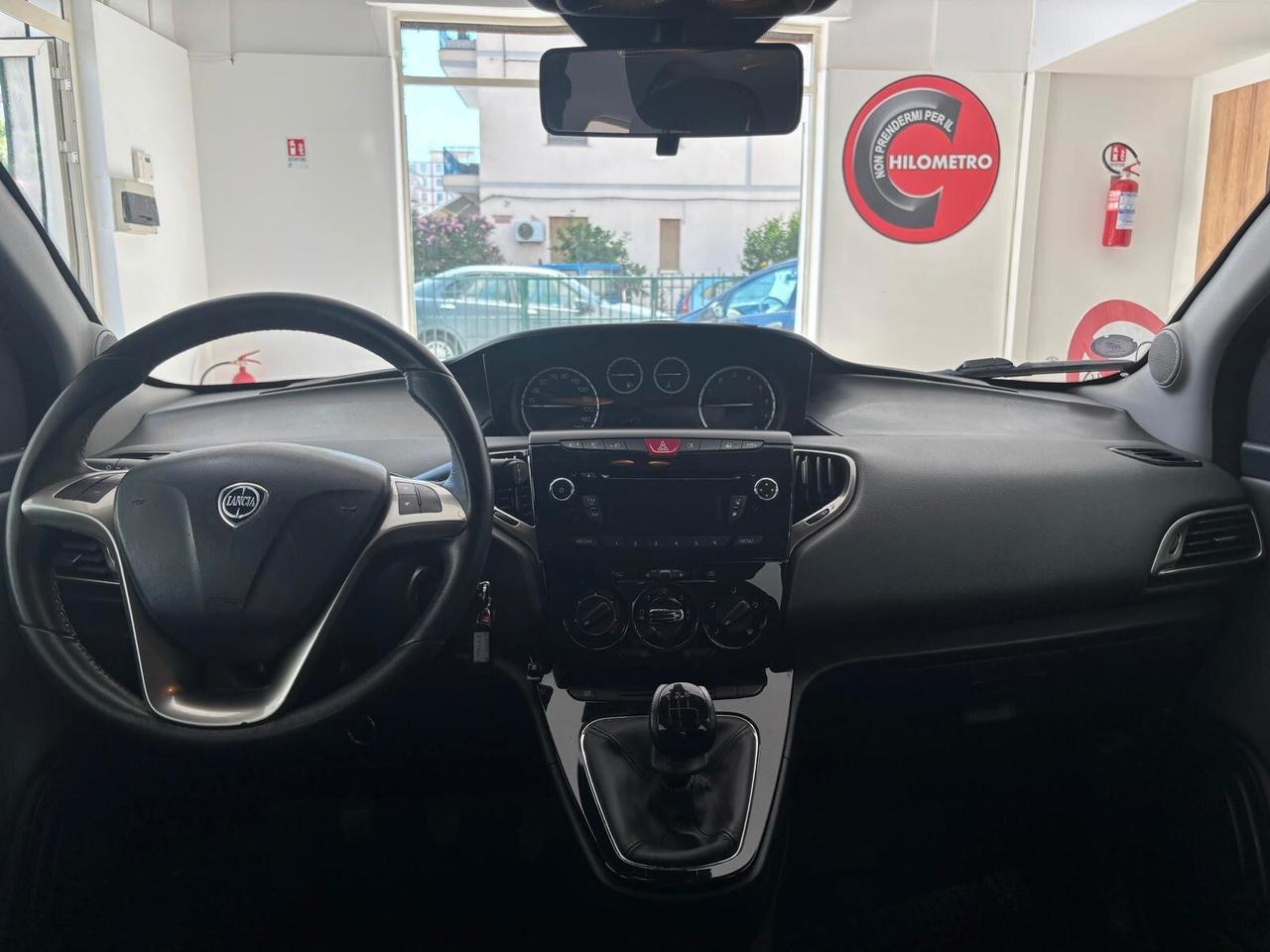 Lancia Ypsilon 1.2 69 CV 5 porte Elle