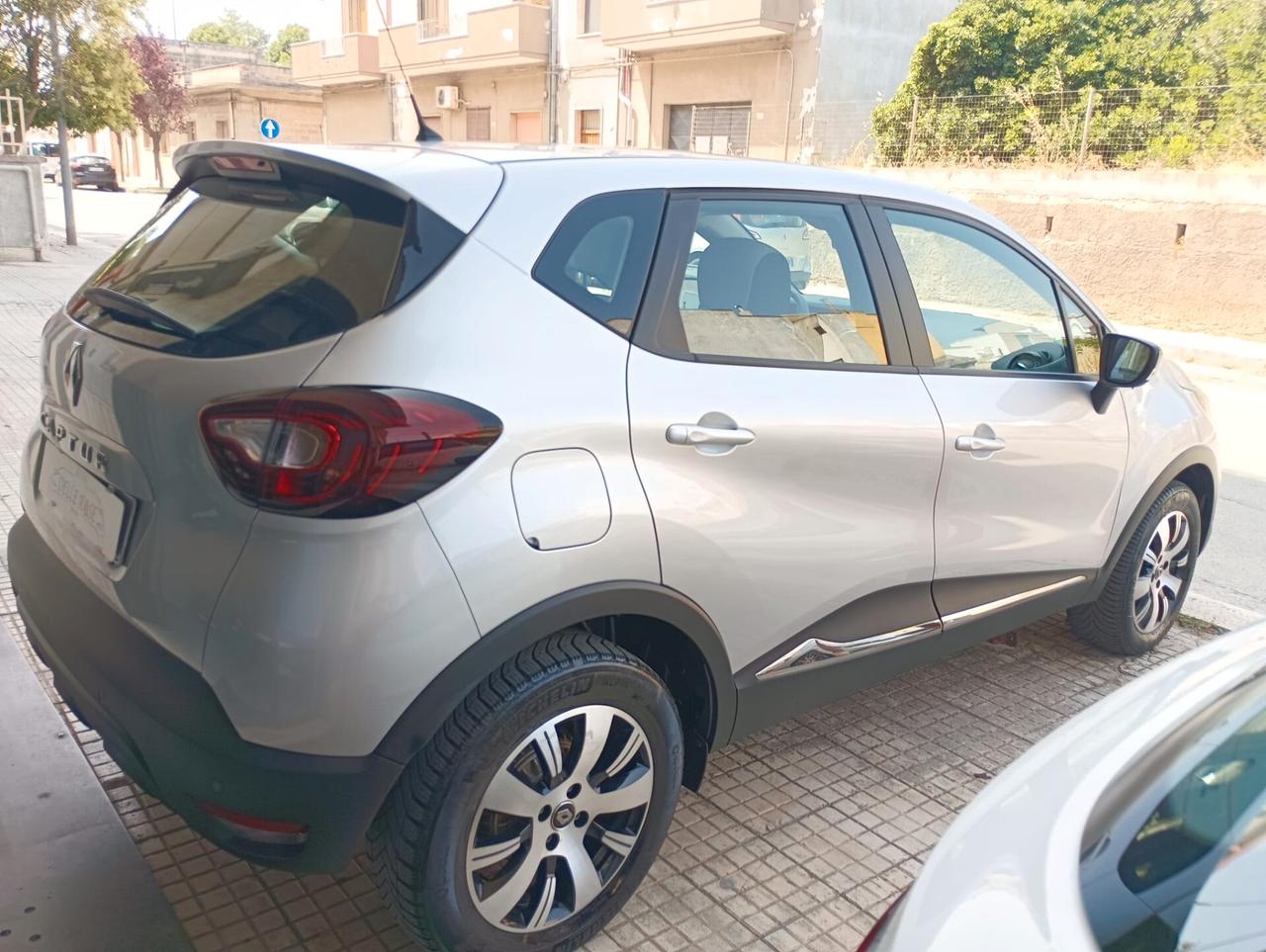 Renault Captur TCe 12V 90 CV Business