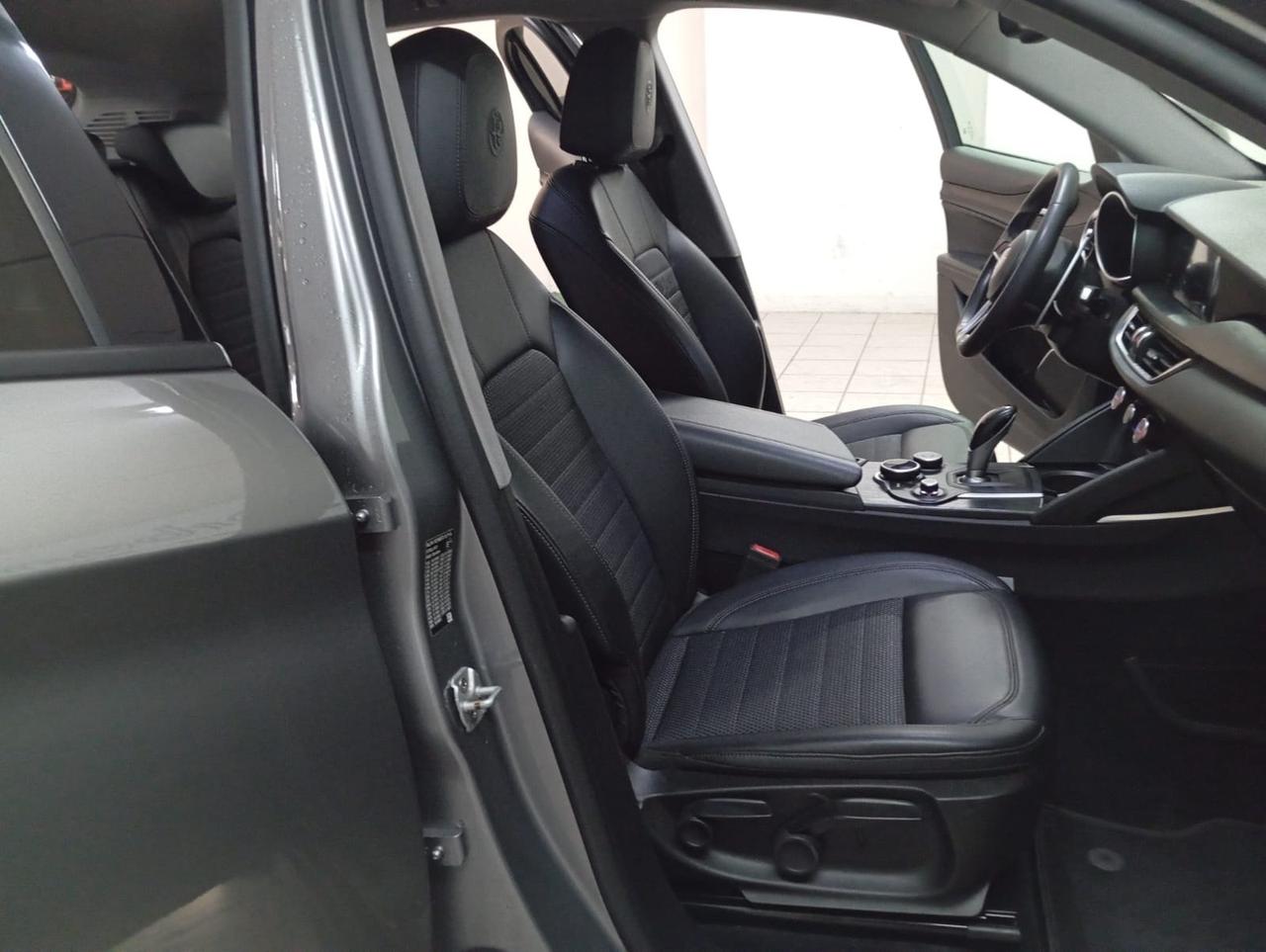 Alfa Romeo Stelvio 2.2 Turbodiesel 180 CV AT8 RWD Executive