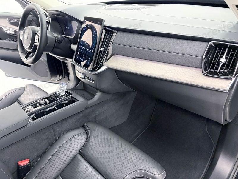 Volvo XC90 T8 PLUG IN ULTRA BRIGHT AWD AUT 7 POSTI