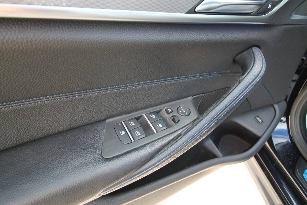 Bmw 520d Msport 190cv auto | 2017