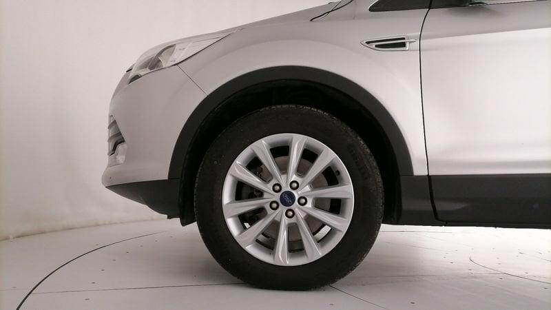 Ford Kuga 2.0 tdci Titanium 4wd s&s 150cv powershift E6