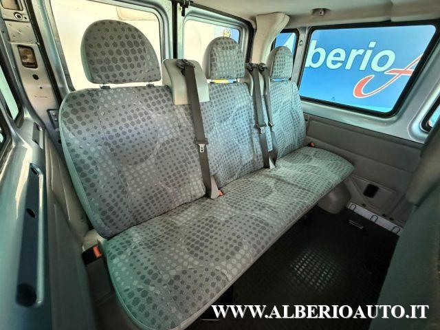 FORD Tourneo 300T 2.2 TDCi/110 CV PC Minibus 9 POSTI