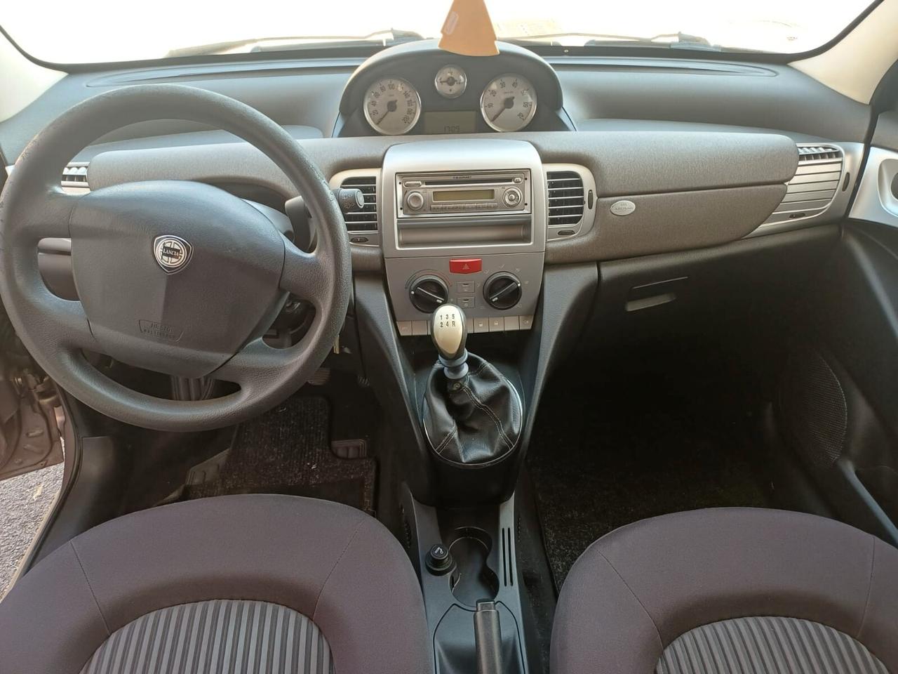 Lancia Ypsilon GPL DI SERIE - 2010