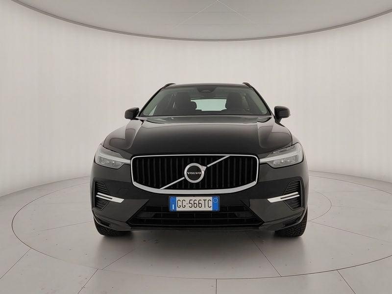 Volvo XC60 B4 (d) Geartronic Momentum ProB - IVA DEDUCIBILE