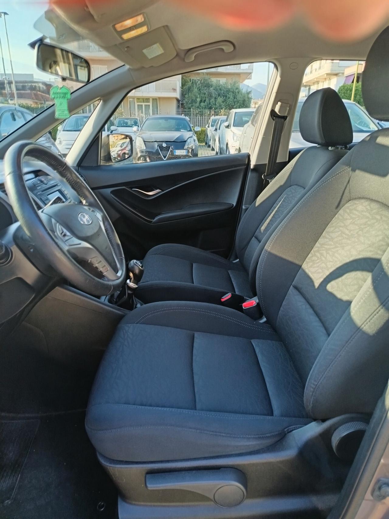 Hyundai iX20 1.4 90 CV Comfort