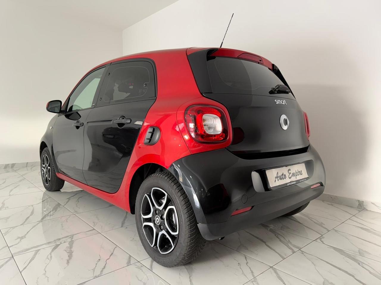 SMART FORFOUR PASSION AUTOMATICA TETTO PANORAMICO