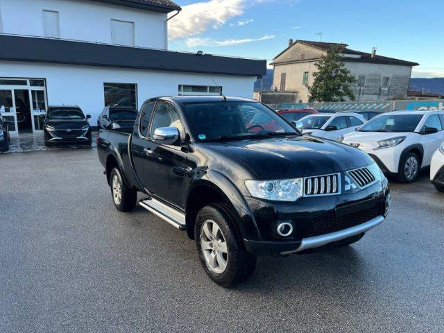 MITSUBISHI L200 2.5 DI-D/136CV SC Inform DPF