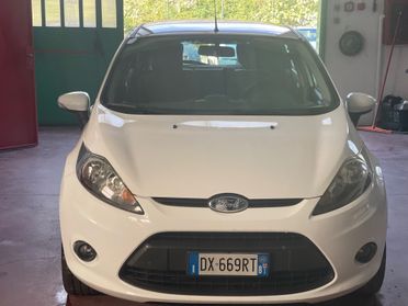 Ford Fiesta Fiesta+ 1.2 82CV 5 porte SI NEOPATENTATI