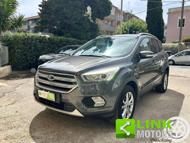 FORD Kuga Titanium