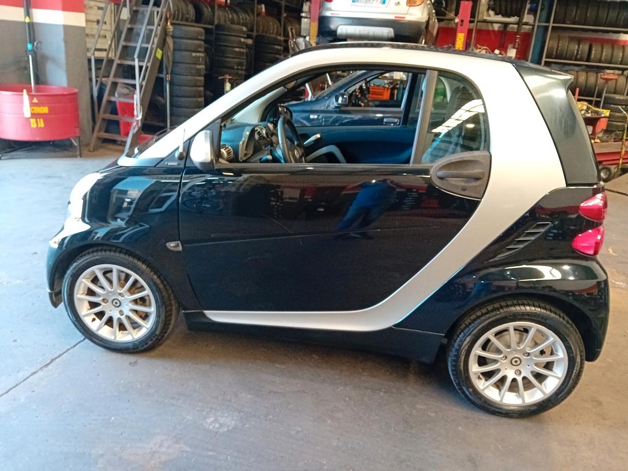 Smart ForTwo 1000 52 kW coupé passion