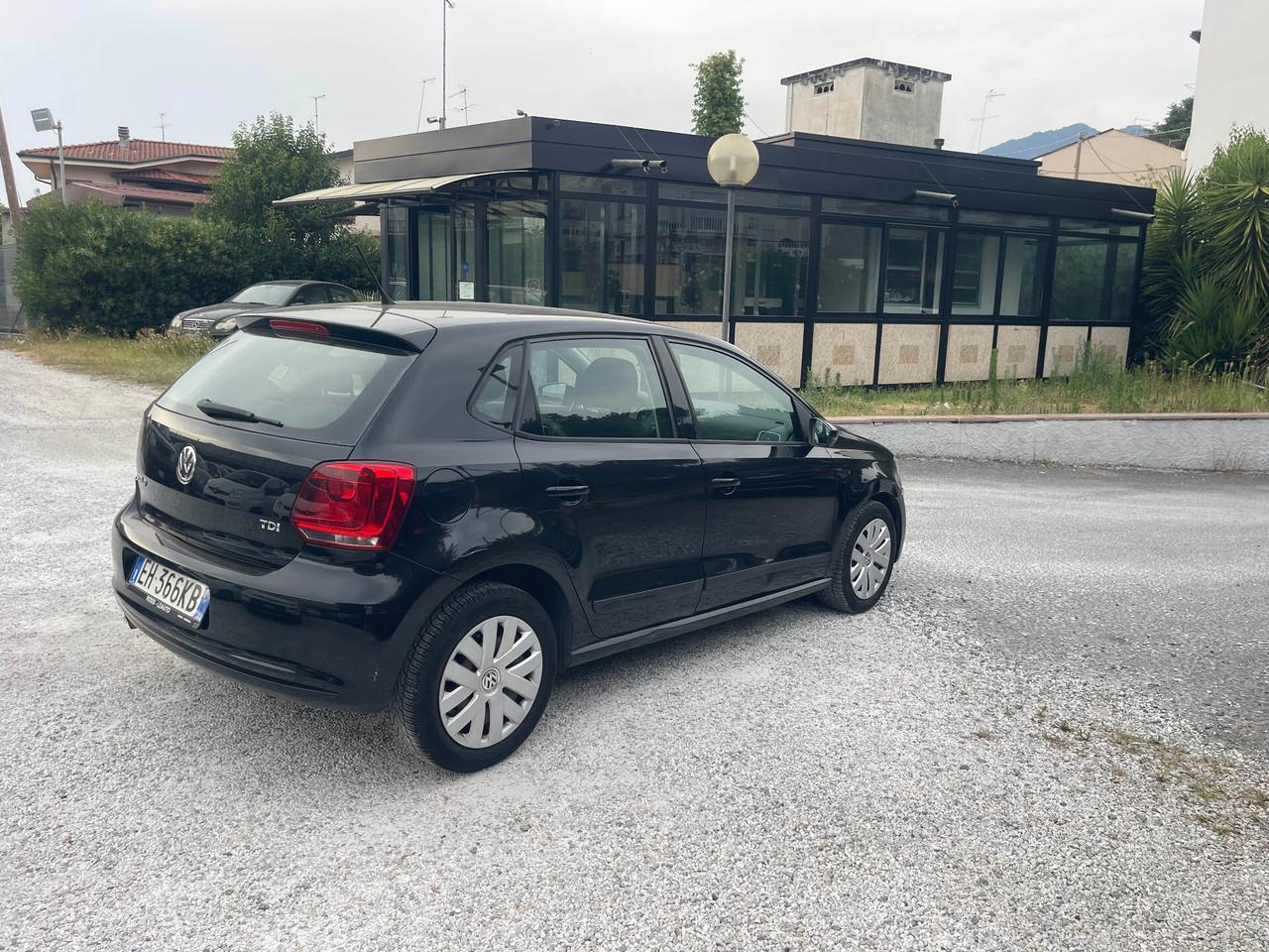 VOLKSWAGEN POLO - HIGHLINE - BLUE MOTION TECNOLOGY