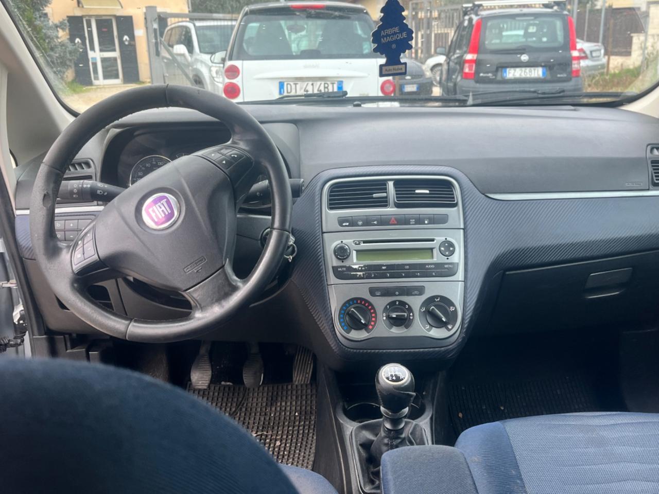 Fiat Grande Punto 1.4 5 porte Active Natural Power rinnovo imp 4 anno