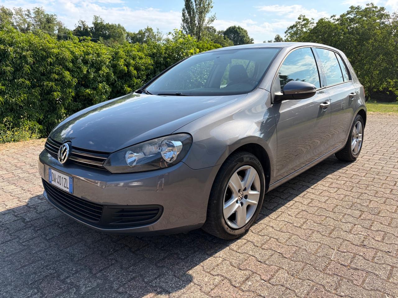 Volkswagen Golf 1.6 BENZINA 86MILA KM