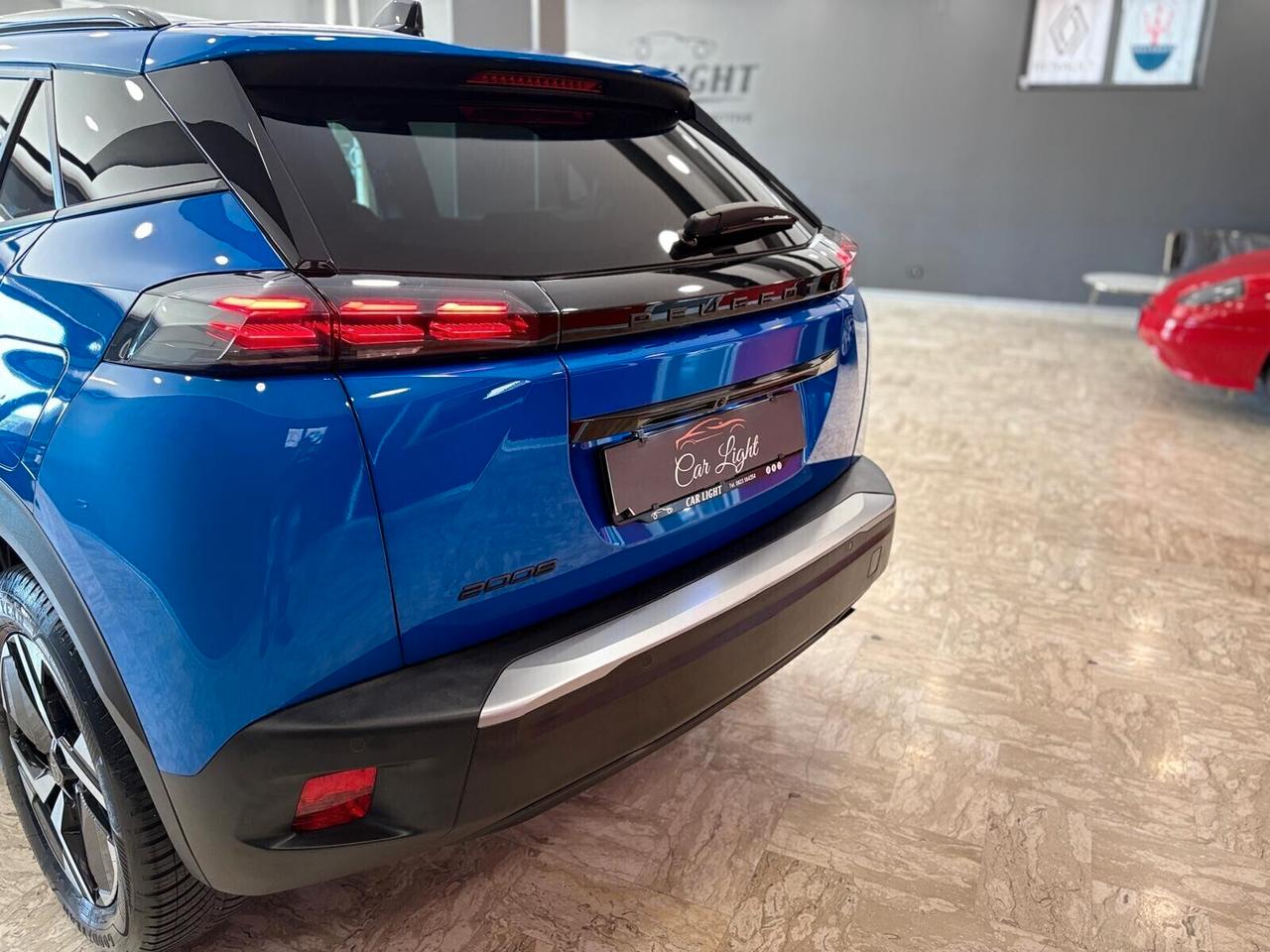 Peugeot 2008 PureTech 100 S&S Allure