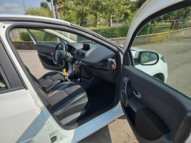 Renault Clio 1.2 16V 5 porte Dynamique