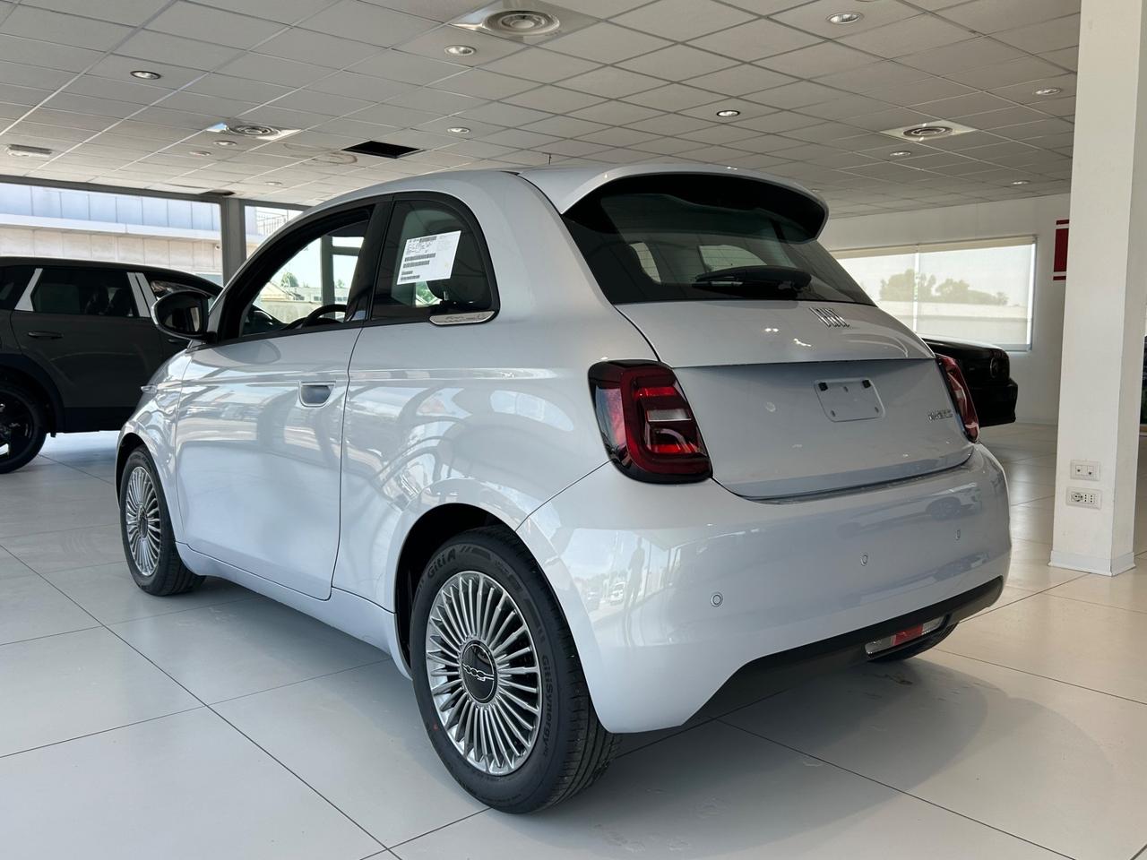 Fiat 500 Berlina Hybrid Torino