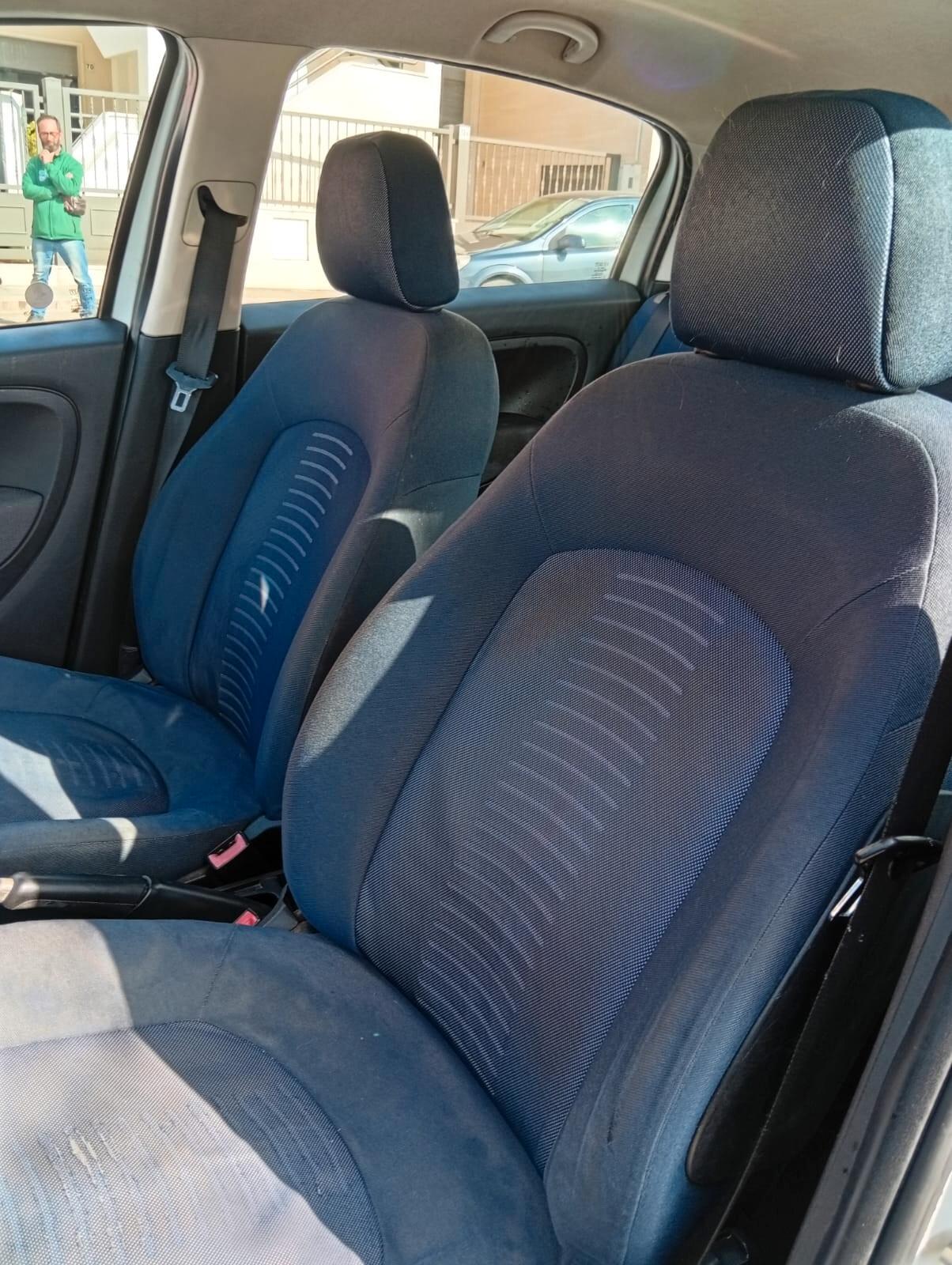 Fiat Grande Punto 1.3 MJT 75 CV 5 porte Dynamic