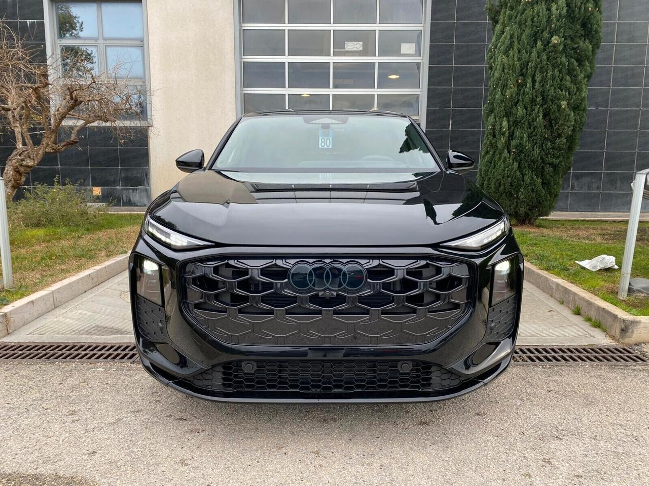 Audi Q3 SPB TDI S tronic line edition 110 kW