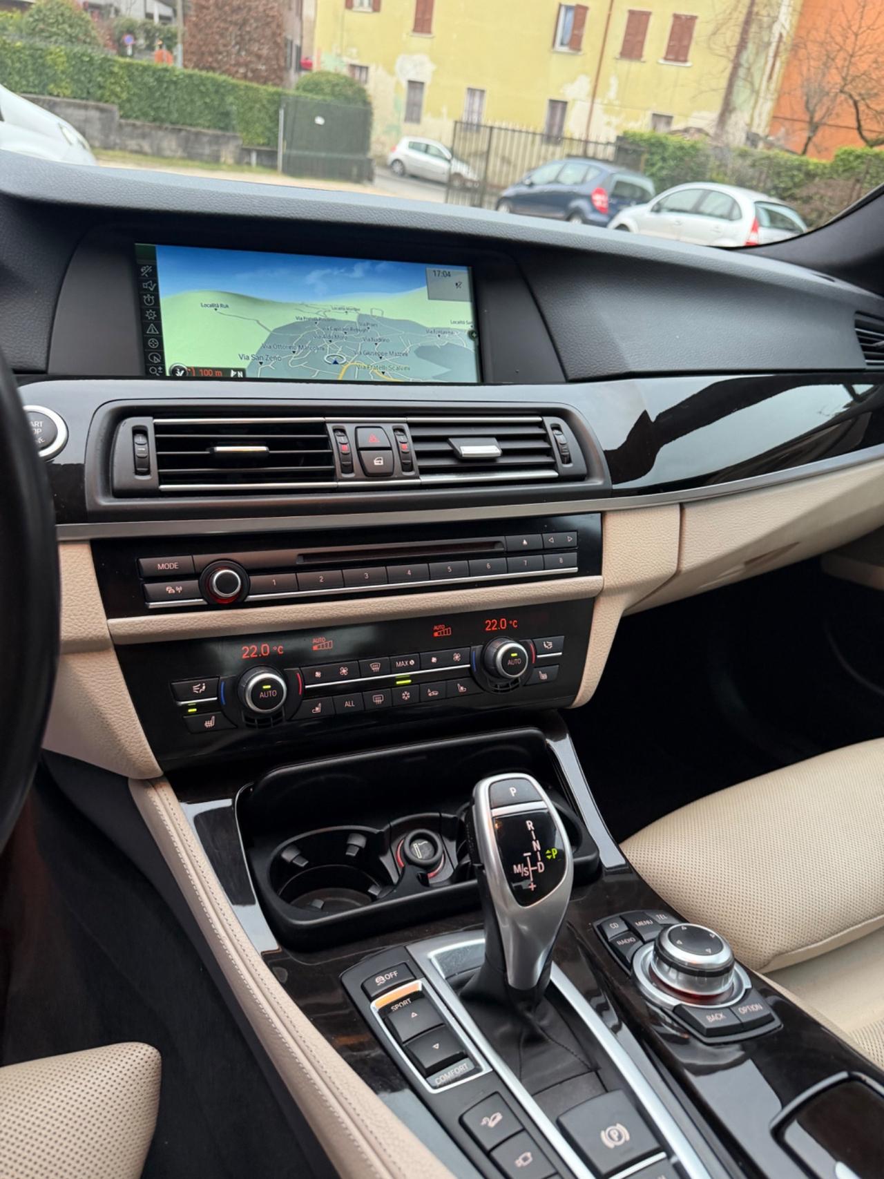 Bmw 550i MSPORT PELLE NAVI PRO KMCERT UNICOPR