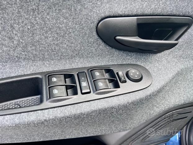 LANCIA Ypsilon 1.0 FireFly 5 porte S&S Hybrid Si