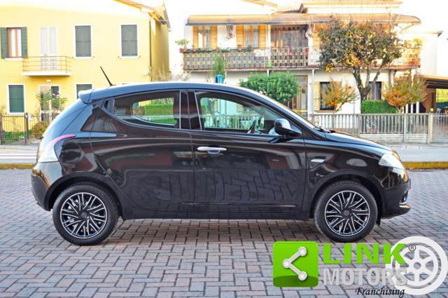LANCIA Ypsilon 1.2 69 CV 5 porte S&S Gold