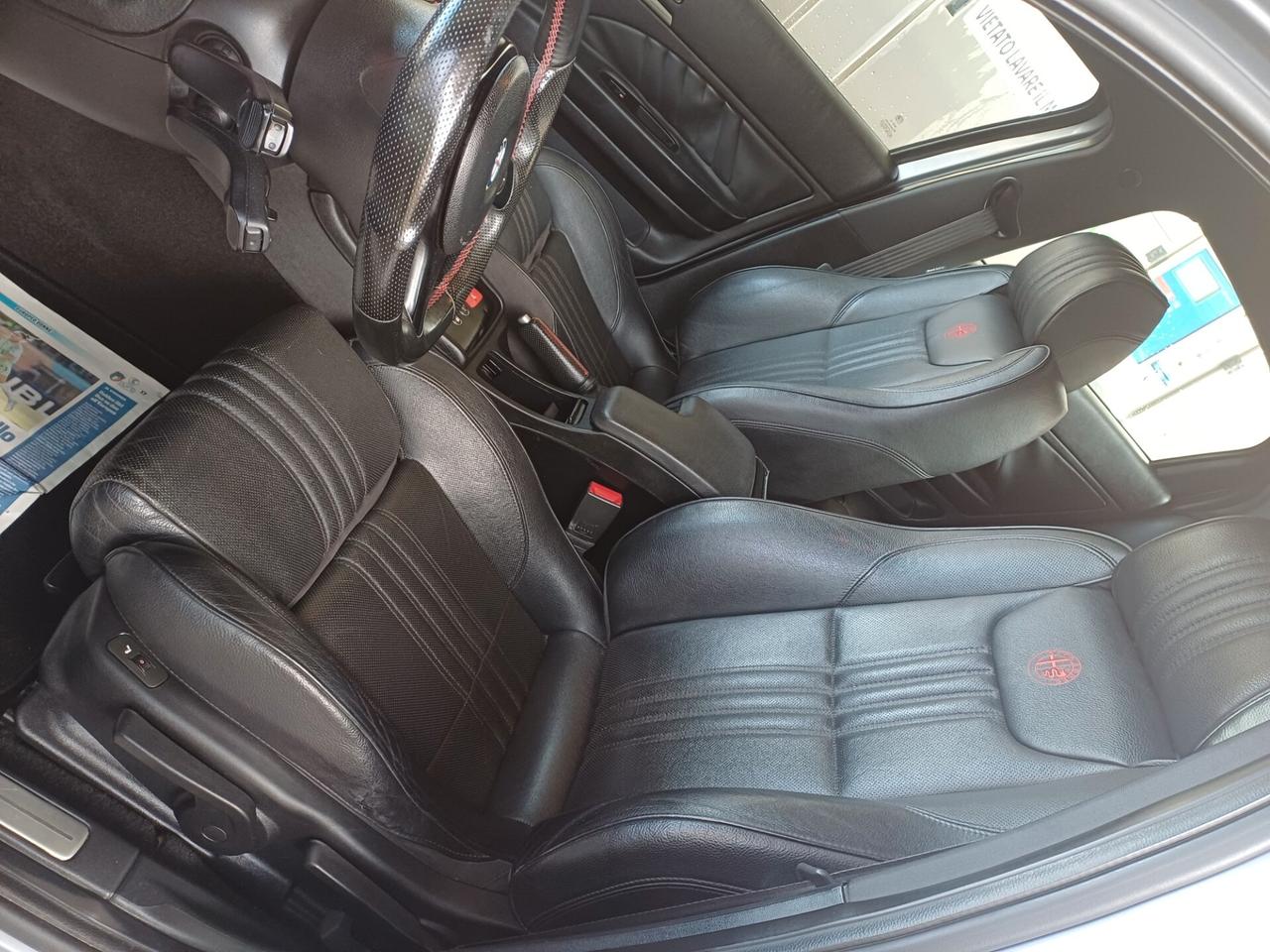 Alfa Romeo 159 2.4 JTDm 200 CV Distinctive Q-Tronic 2011