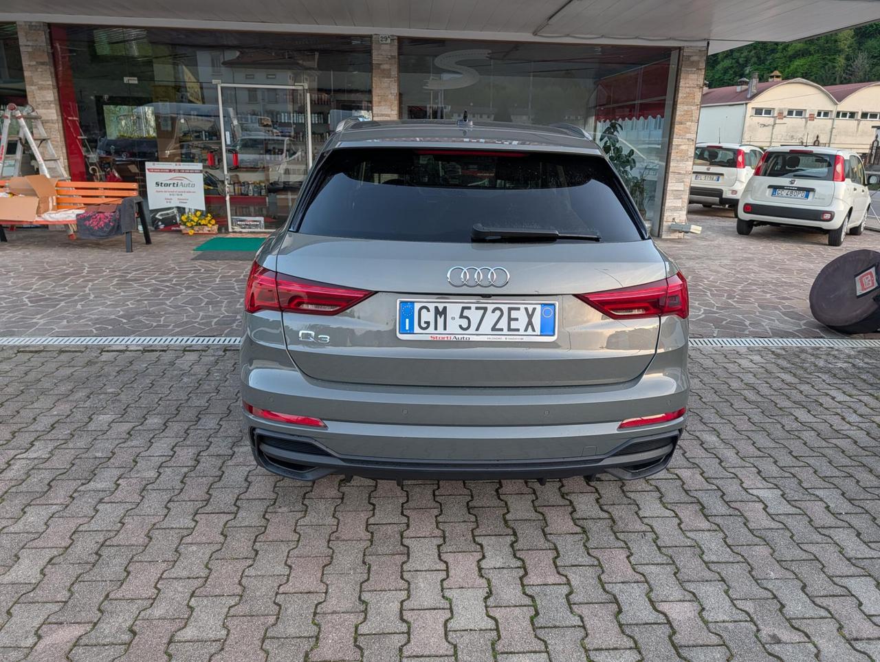 Audi Q3 35 2.0 tdi S line edition s-tronic