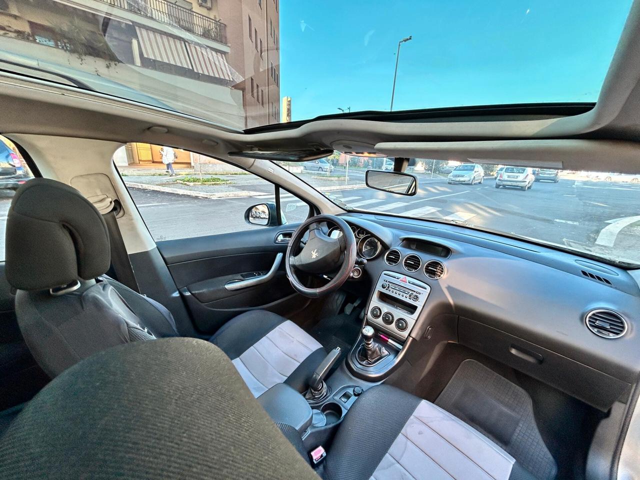 Peugeot 308 1.6 HDi 90CV FAP 5p. Premium