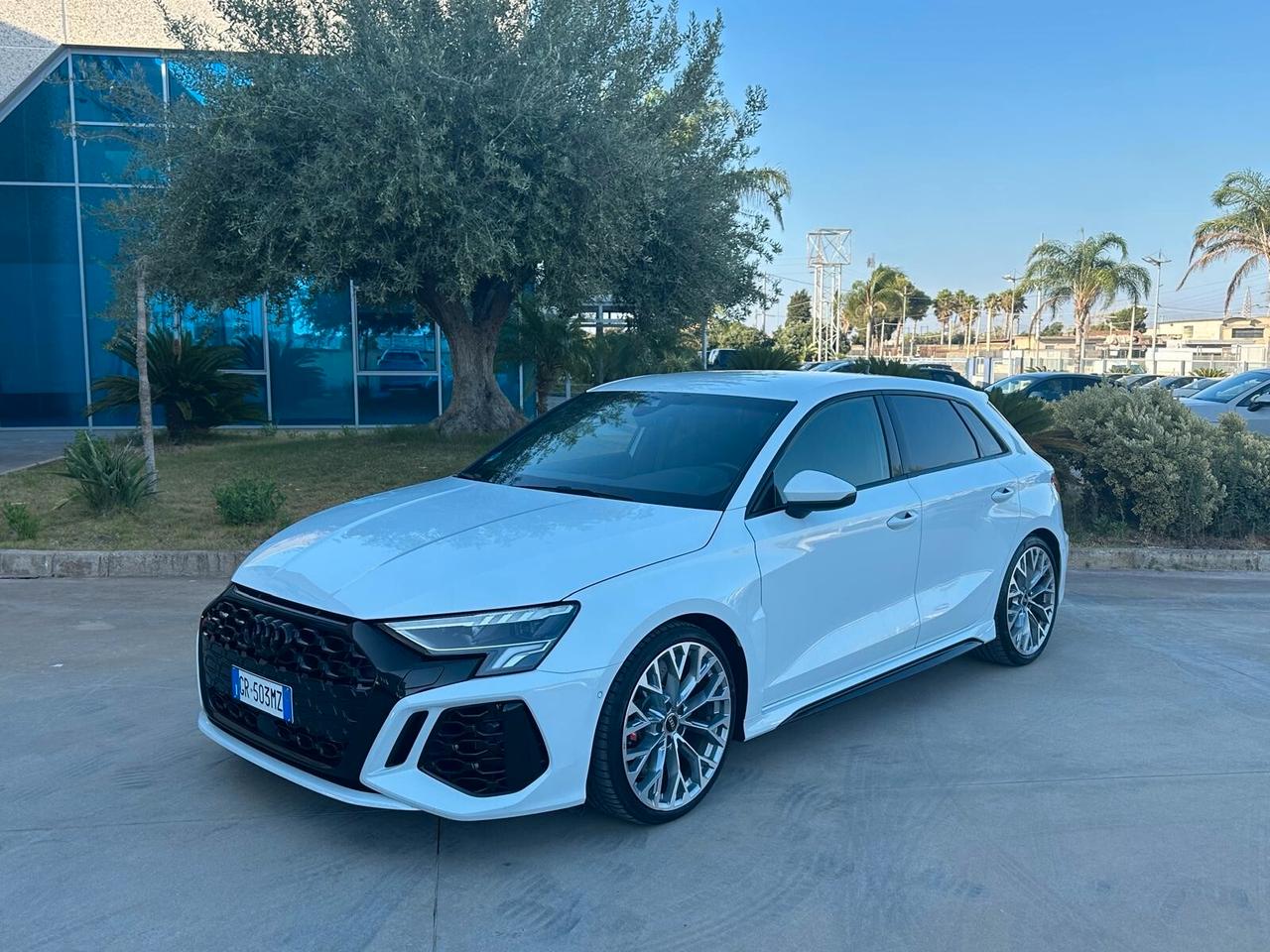 Audi RS3 SPB quattro possibilità noleggio no scoring